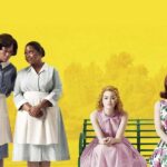Duas mulheres negras em pé, com uniformes de domésticas ao lado de duas mulheres brancas sentadas em banco de praça em um fundo amarelo.